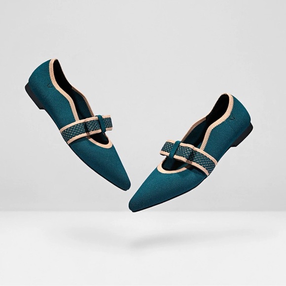 VIVAIA pointed toe Mary Jane flats size 7 peacock NWOT — sold out everywhere - Picture 7 of 16